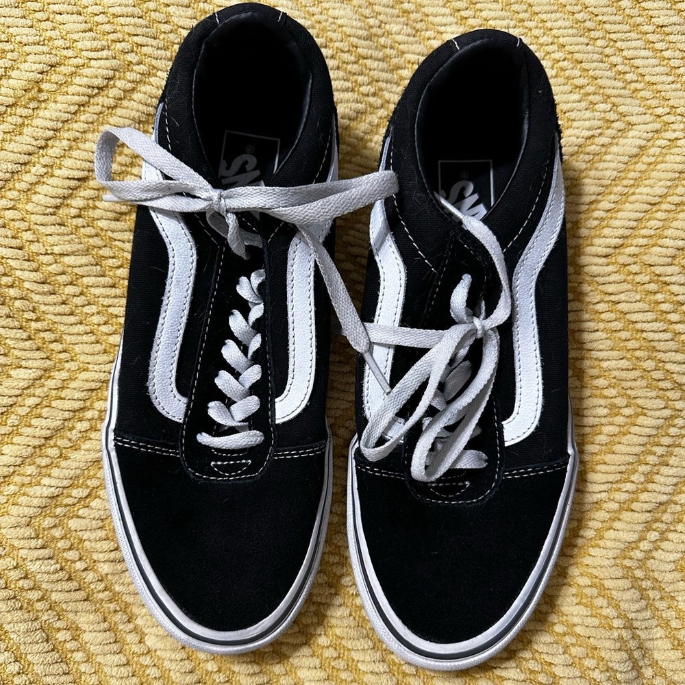 Men’s Vans Old Skool Black & White Core Shoes Size 7